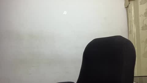 Bob  INDEPENDENT MODEL online show from December 2024 04:55:01 AM