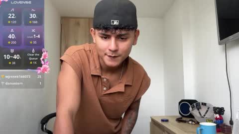 Bob  INDEPENDENT MODEL online show from April 2026 05:24:01 PM