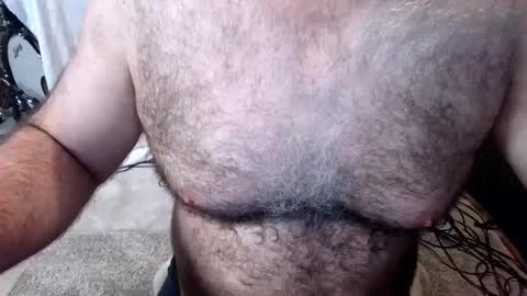 Snapshot of bobbyhill27b chatting on July 2026 01:08:01 AM BobbyHill27b online show from July 2026 01:08:01 AM