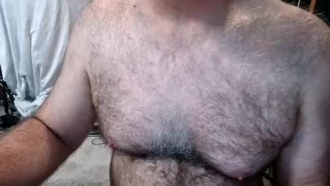 Snapshot of bobbyhill27b chatting on July 2026 02:07:02 AM BobbyHill27b online show from July 2026 02:07:02 AM