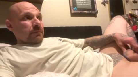 Snapshot of bodyart85_19 chatting on April 2026 09:57:02 PM Bodyart85 19 online show from April 2026 09:57:02 PM