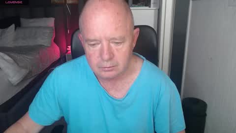 Ningifun couple online show from December 2025 02:20:02 AM