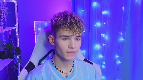 ALEXPVT IS OPEN online show from January 2025 06:45:02 PM