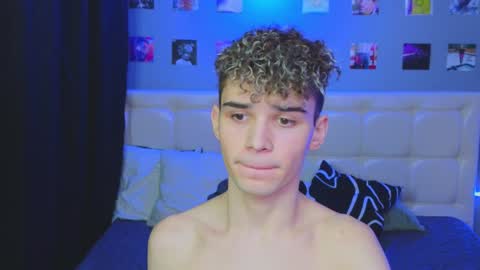 ALEXPVT IS OPEN online show from January 2025 10:24:01 PM