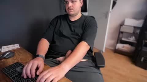 Snapshot of bokusa_ger_dev chatting on July 2026 10:39:01 AM Your Slave online show from July 2026 10:39:01 AM