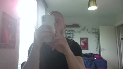 boky_ online show from April 2026 04:59:02 PM