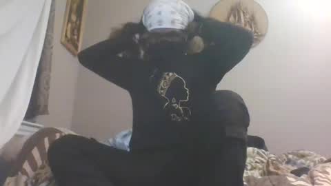 bomb. azz. zari. unicorn CD online show from December 2024 10:53:02 AM