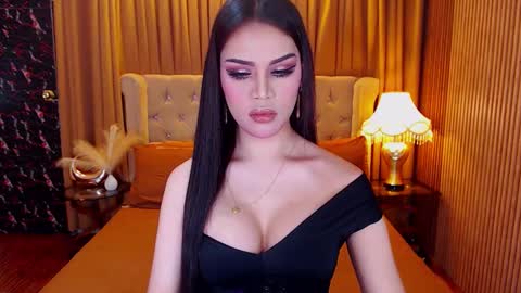 Snapshot of bombshellanita chatting on September 2025 10:50:02 AM bombshellanita online show from September 2025 10:50:02 AM