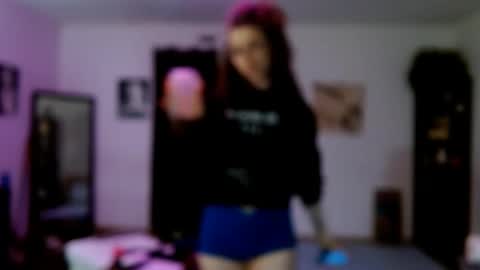 Snapshot of bombshellbaeby chatting on May 2026 08:55:02 AM BombshellBaeby online show from May 2026 08:55:02 AM