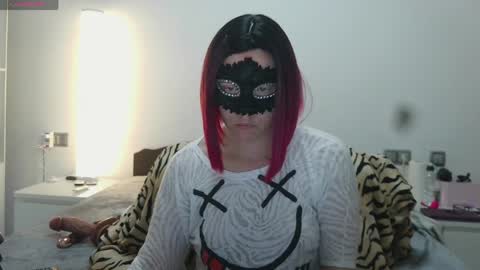 Lucy online show from April 2026 09:18:01 AM