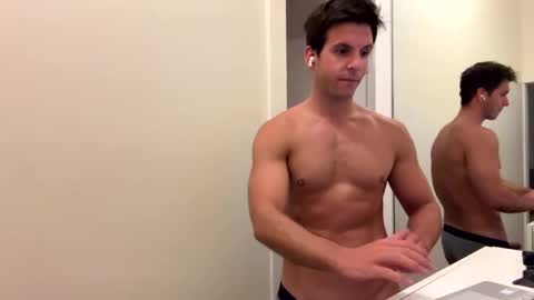 Snapshot of bondi333 chatting on February 2025 10:17:02 AM Bondi online show from February 2025 10:17:02 AM