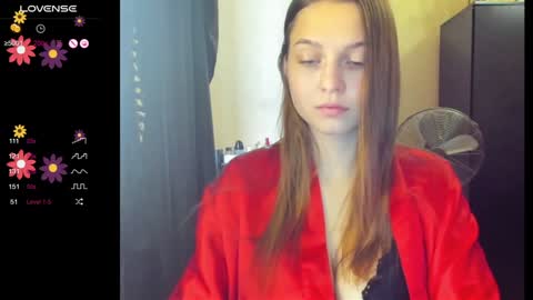 Snapshot of boni_nell__ chatting on December 2024 06:42:02 AM Nell online show from December 2024 06:42:02 AM
