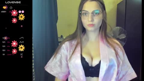 Snapshot of boni_nell__ chatting on December 2024 04:32:01 PM Nell online show from December 2024 04:32:01 PM