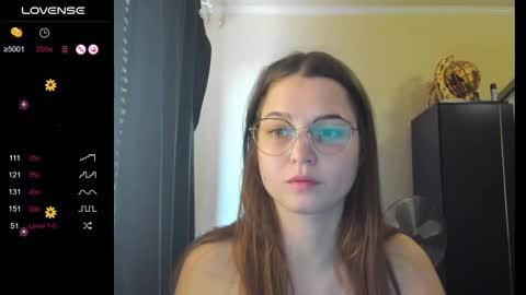 Snapshot of boni_nell__ chatting on March 2025 11:16:01 AM Nell online show from March 2025 11:16:01 AM