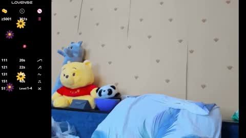 Snapshot of boni_nell__ chatting on December 2025 10:41:02 AM Nell online show from December 2025 10:41:02 AM