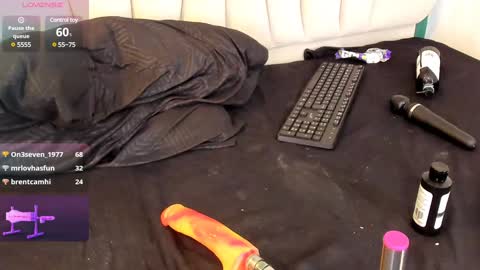 bonieklent online show from January 2025 05:58:01 AM