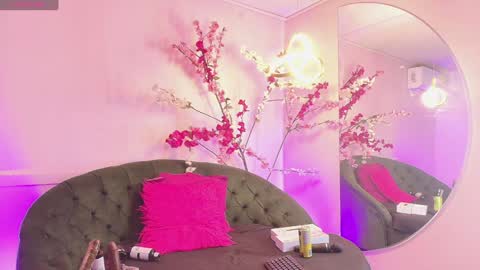 bonieklent online show from February 2025 09:11:01 AM