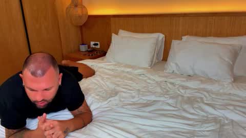 bonnieandclyde540767 online show from March 2026 06:51:01 AM