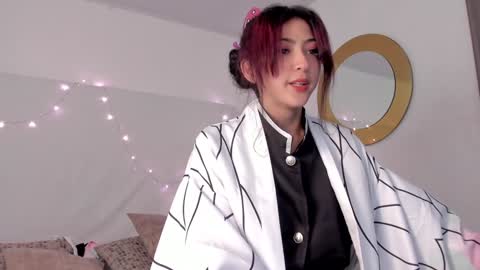 Snapshot of bonniecute_ chatting on December 2024 03:03:01 PM online show from December 2024 03:03:01 PM