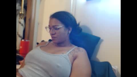 Queen Bon Vivantt online show from September 2025 02:49:01 PM