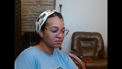 Queen Bon Vivantt online show from October 2025 12:13:02 PM