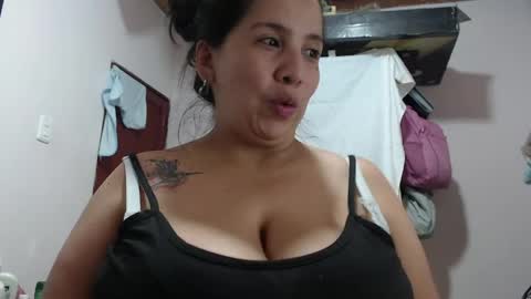Luciana independent model online show from April 2026 08:37:01 PM