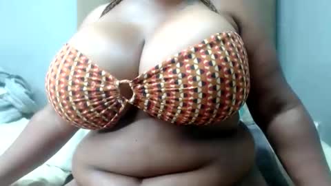 boobshoney95 online show from November 2025 02:11:01 AM