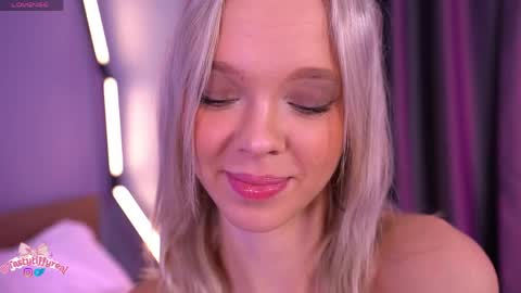 Alina online show from April 2026 08:06:01 AM