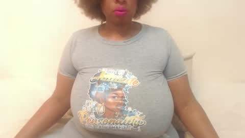 boobyqueen online show from February 2025 04:13:02 PM