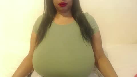 boobyqueen online show from October 2025 09:41:01 AM