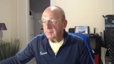 Snapshot of boppy21 chatting on October 2025 08:17:02 PM Boppy21 online show from October 2025 08:17:02 PM