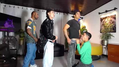 Snapshot of boranget chatting on February 2026 12:20:02 PM boranget online show from February 2026 12:20:02 PM