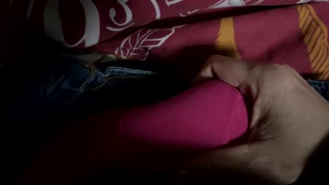 Snapshot of boredbassist78 chatting on December 2024 01:33:01 PM boredbassist78 online show from December 2024 01:33:01 PM