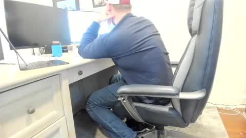 Boredhorndog online show from December 2024 06:06:01 PM