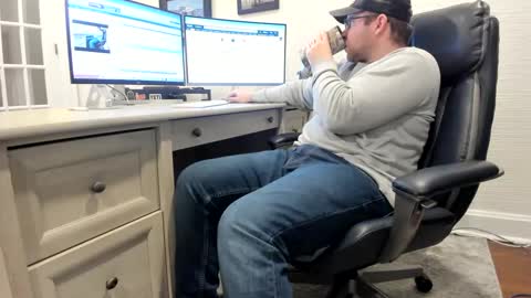 Boredhorndog online show from February 2025 11:24:01 PM