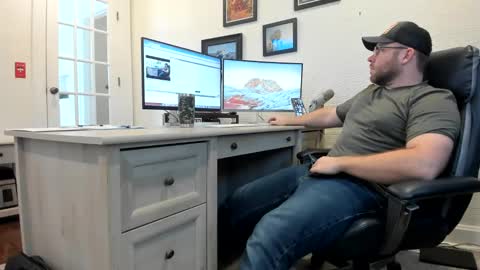 Boredhorndog online show from February 2025 04:14:02 PM