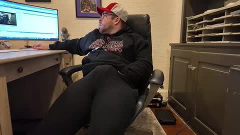 Boredhorndog online show from March 2026 02:43:01 PM