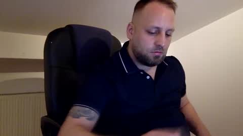 Snapshot of boris566693 chatting on June 2026 03:11:01 AM hugo online show from June 2026 03:11:01 AM