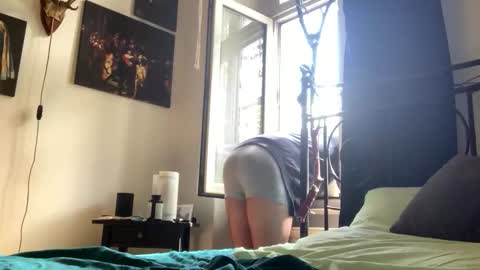 bornfiete online show from April 2026 10:49:02 AM