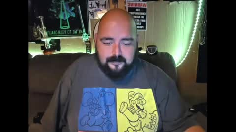 Snapshot of bossdeuce420 chatting on April 2026 04:15:01 AM bossdeuce420 online show from April 2026 04:15:01 AM