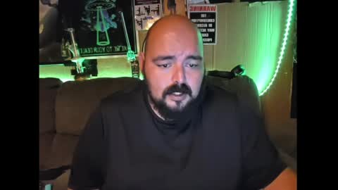 Snapshot of bossdeuce420 chatting on April 2026 01:53:01 AM bossdeuce420 online show from April 2026 01:53:01 AM