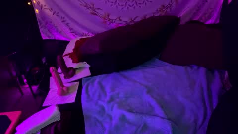 Snapshot of bossmomma chatting on January 2025 03:47:02 AM BossMom online show from January 2025 03:47:02 AM