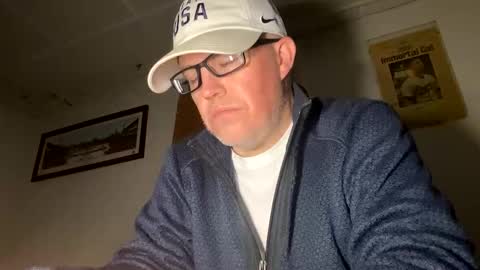 Snapshot of bostonirish45 chatting on April 2026 04:04:02 AM bostonirish45 online show from April 2026 04:04:02 AM