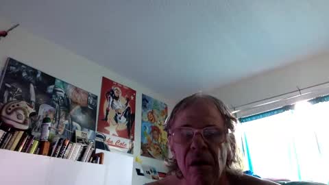 Bottomboo7 online show from March 2025 12:44:02 PM