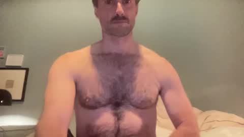 bottommanbln online show from October 2025 05:35:01 PM