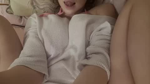 Bouncy Queen Majesty online show from February 2025 12:06:02 AM