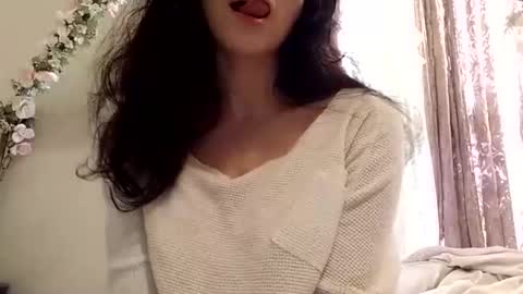 Bouncy Queen Majesty online show from March 2025 10:24:02 PM