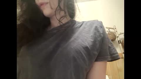 Bouncy Queen Majesty online show from September 2025 11:58:01 AM