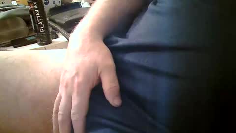 Snapshot of bourbon1965 chatting on February 2025 12:39:01 PM Bourbon online show from February 2025 12:39:01 PM