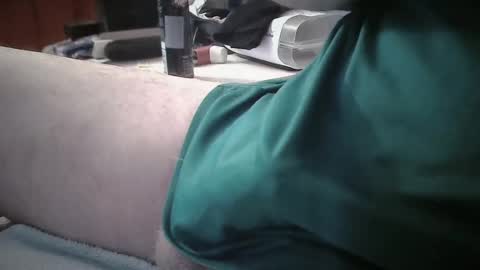 Snapshot of bourbon1965 chatting on June 2026 01:15:02 PM Bourbon online show from June 2026 01:15:02 PM